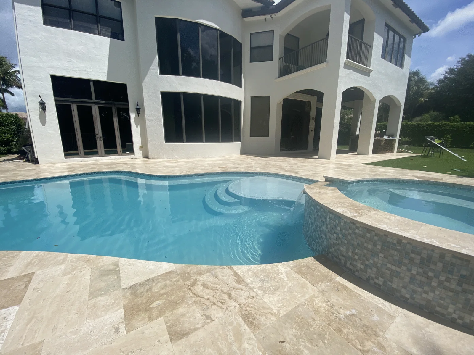 Custom Swimming Pool